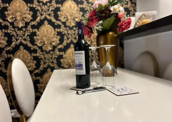 Oriente River By Paula Vaz *