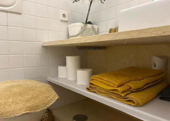 Oriente River By Paula Vaz Lizbona