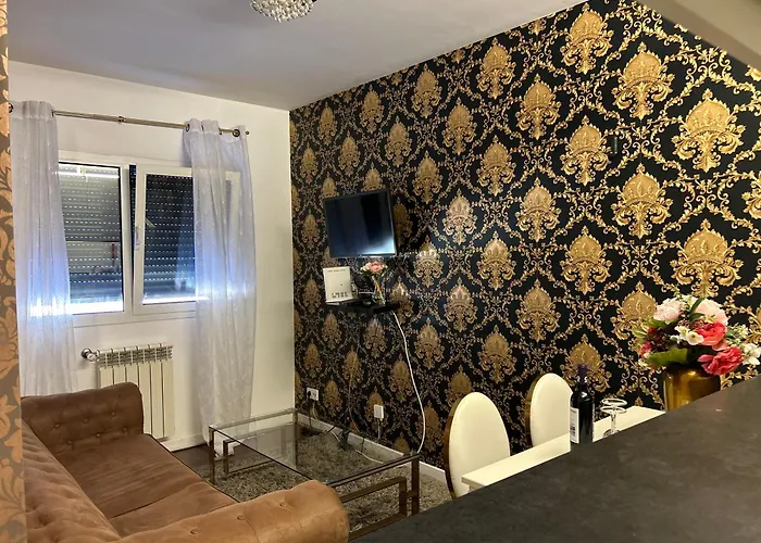 Oriente River By Paula Vaz